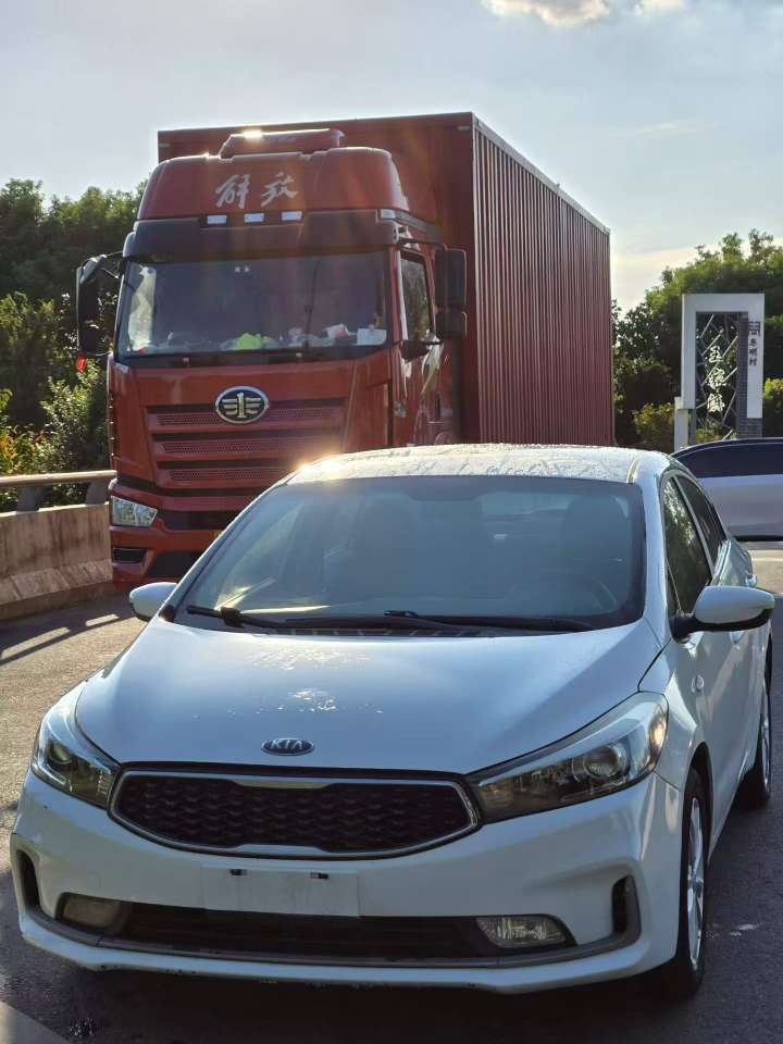 Kia K3