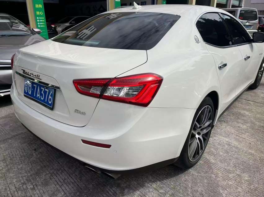 Maserati Ghibli 2014 3.0T Standard 2