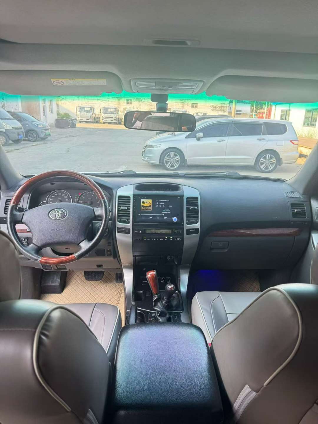 Toyota Prado 2005 4.0L 5-Speed Full-Time 4WD 4