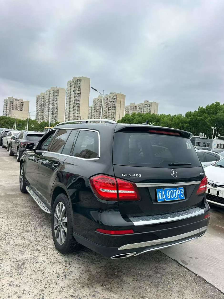Mercedes-Benz GLS GLS320 3.0T 4WD 7-Seater 3