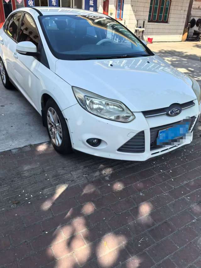 Ford Focus 2013 1.6L Automatic 2