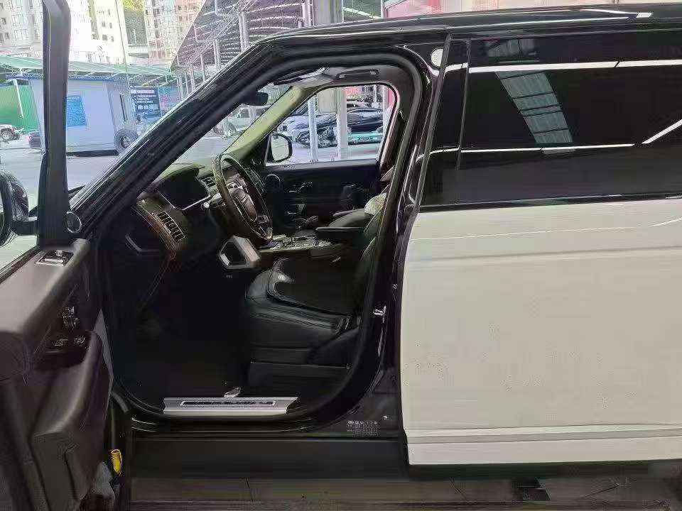 Land Rover Range Rover Long Wheelbase 3.0T Gasoline 8