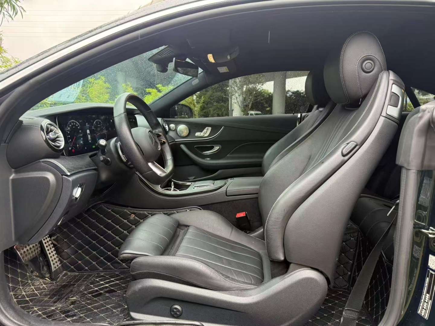 Mercedes-Benz E-Class E 260 Coupe 7