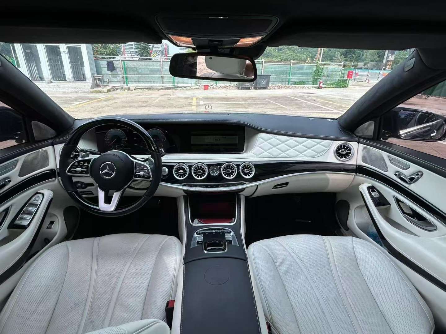 Mercedes-Benz S-Class 2007 5.5L V8 5