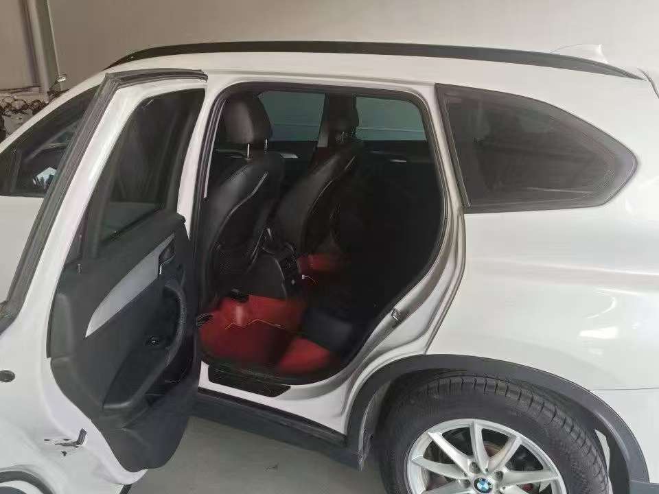 BMW X1 2016 sDrive18Li Style 6