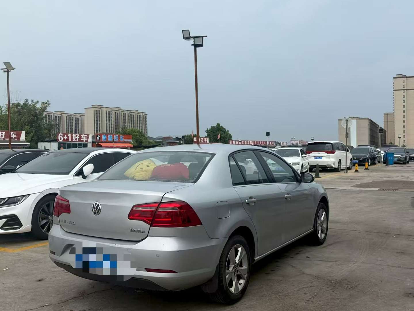 Volkswagen Bora 2013 1.6L Manual 9