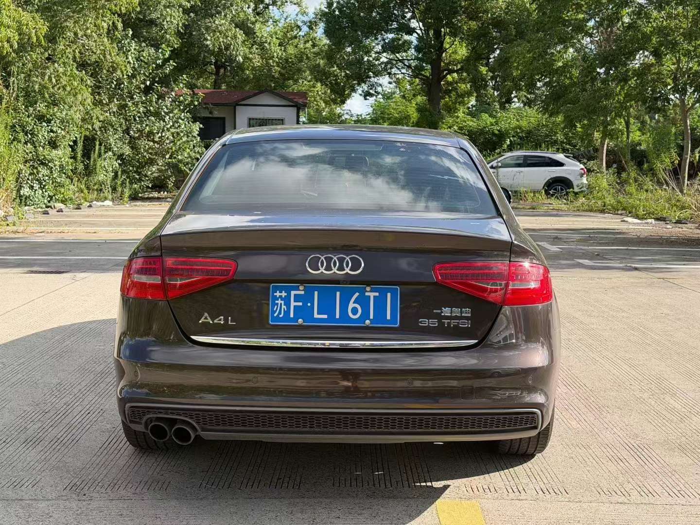 Audi A4L Classic Comfort 2.0T 5