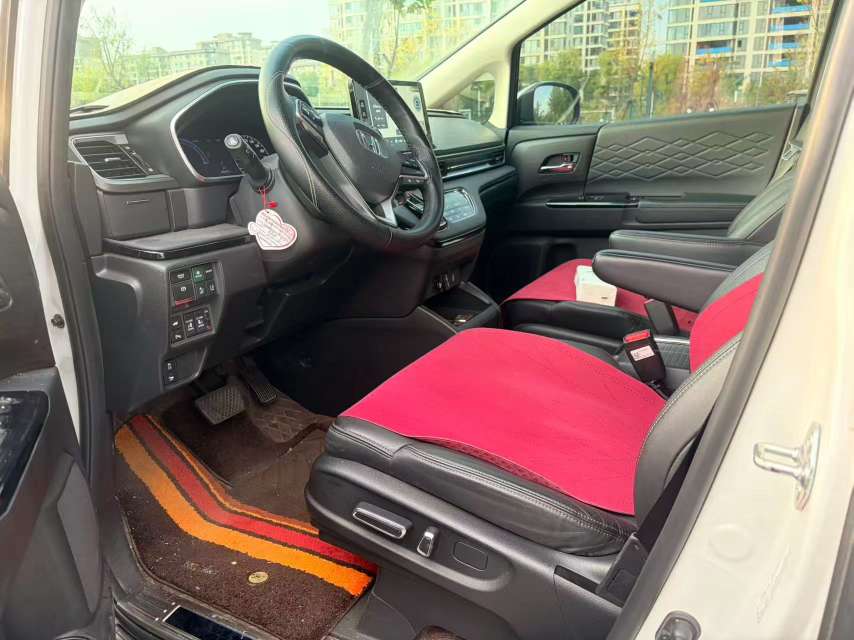 Honda Elysion 3