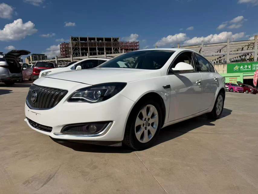 Buick Regal 2.0L Automatic 3