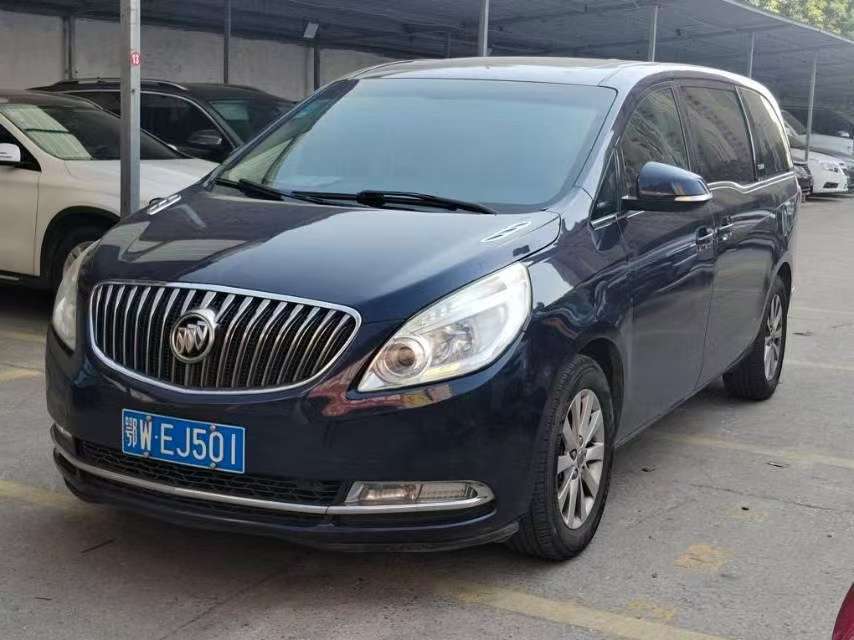 Buick GL8 2014 2.4 Comfort Edition 2