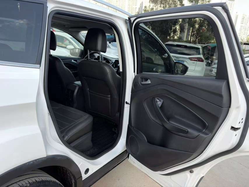 Ford Kuga 2.0T AWD Automatic 9