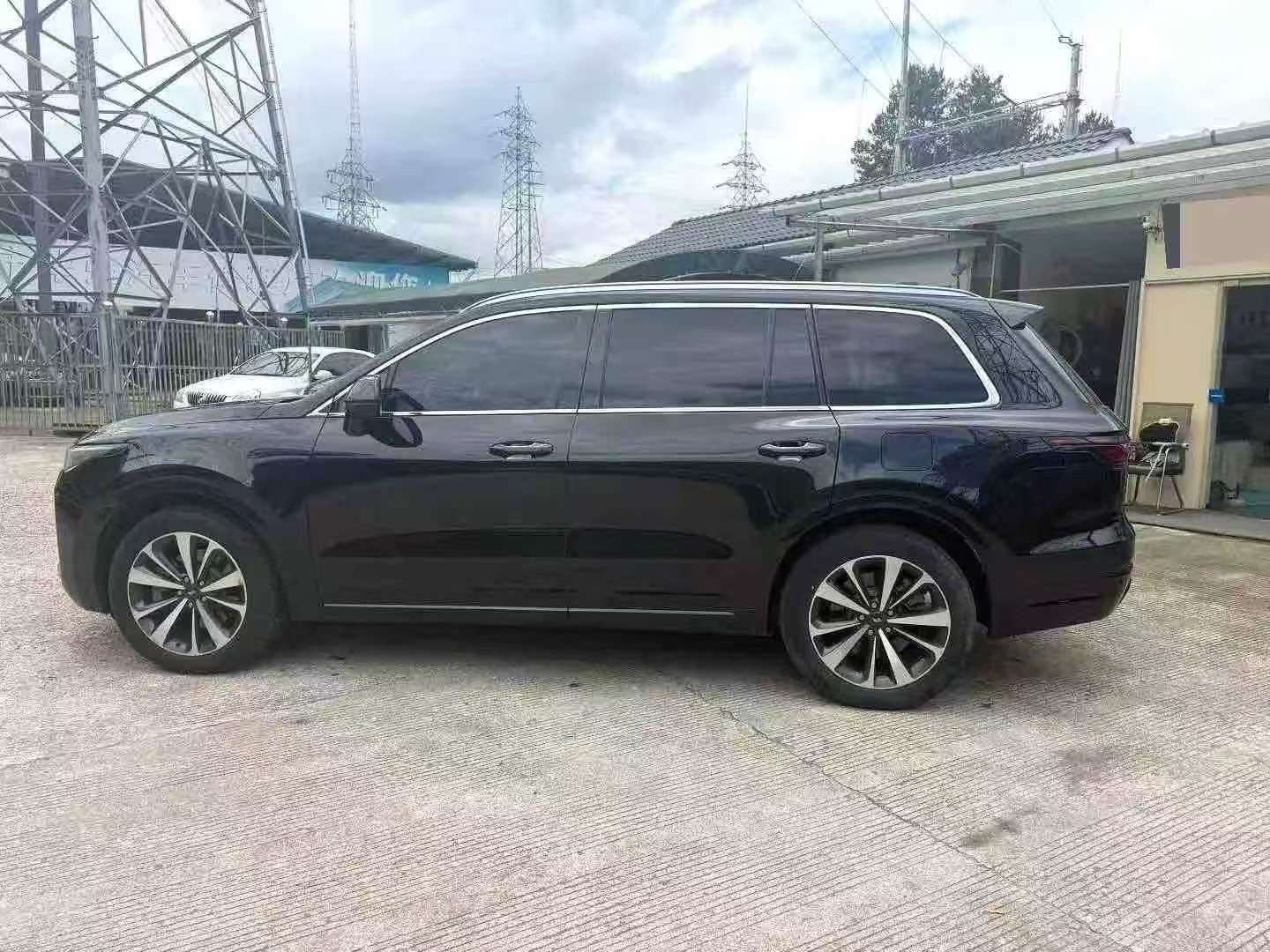 Li Auto ONE 1.2T Range-extended 6-Seater 5