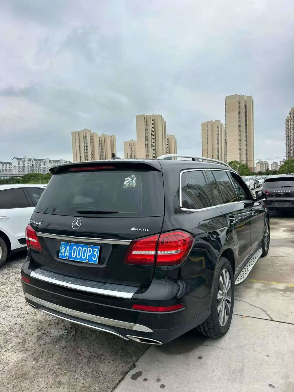 Mercedes-Benz GLS GLS320 3.0T 4WD 7-Seater 4