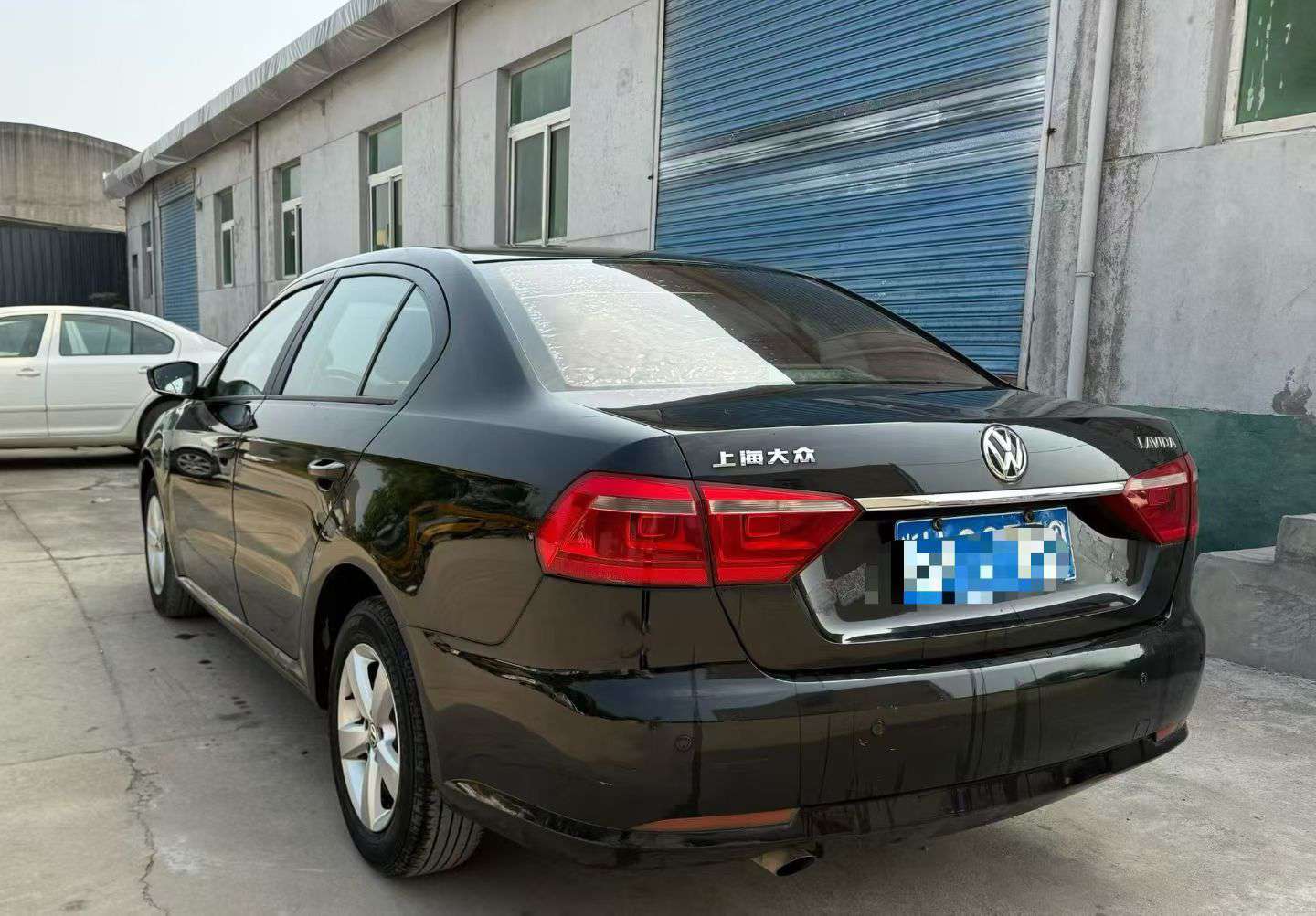 Volkswagen Lavida 2013 1.6L 8