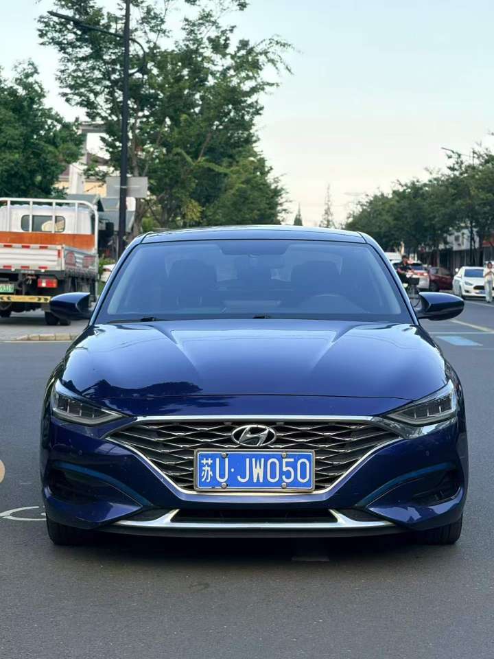 Hyundai Elantra 2019 1.6T High Trim 2