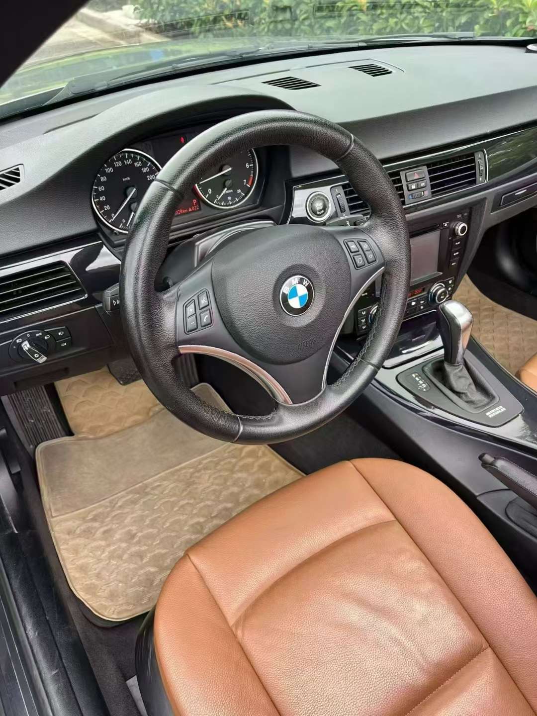 BMW 3 Series 320 Convertible 5