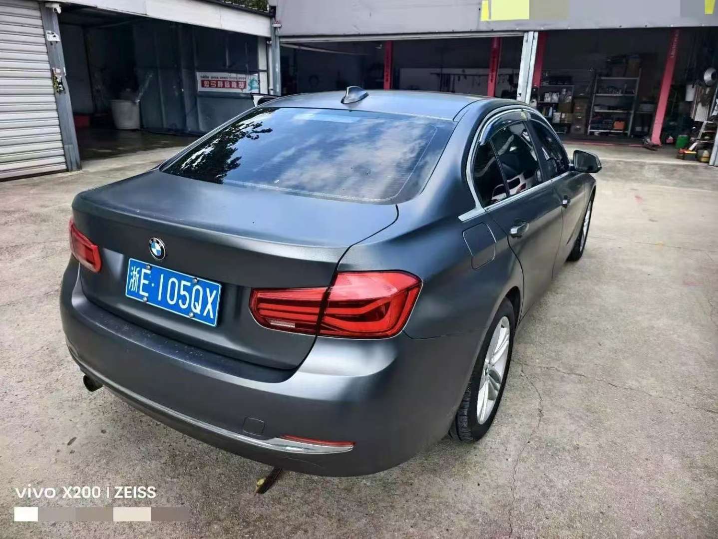 BMW 3 Series 320Li 2.0T Modern Style 3