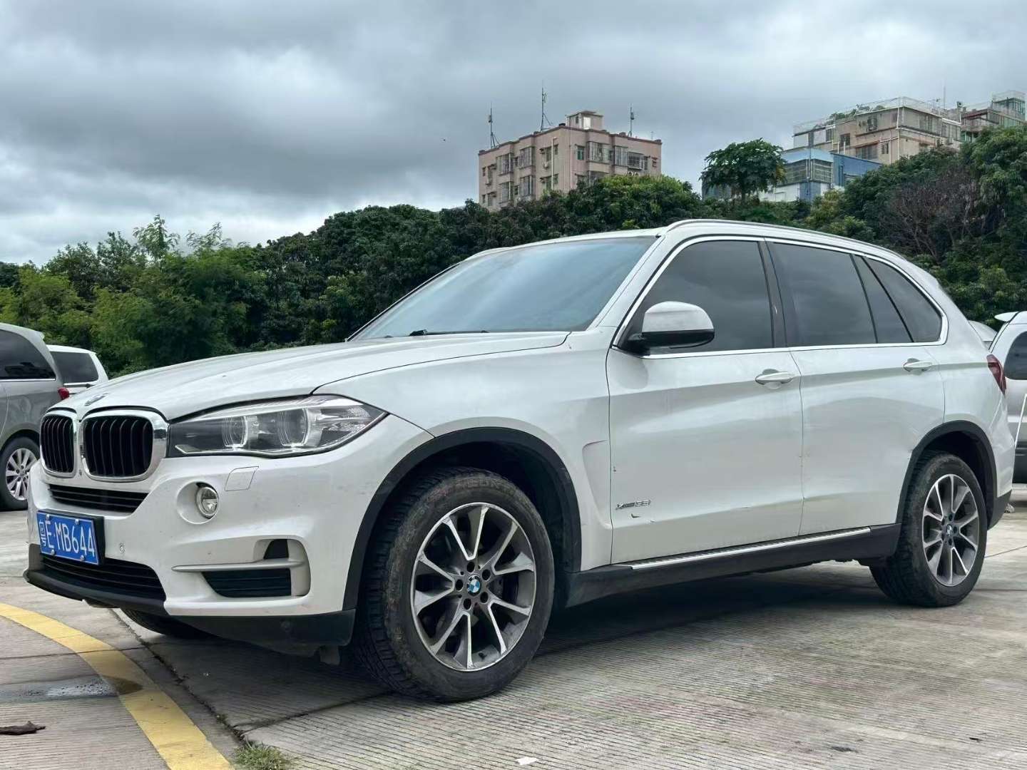 BMW X5 2014 xDrive 35i Elegant 2