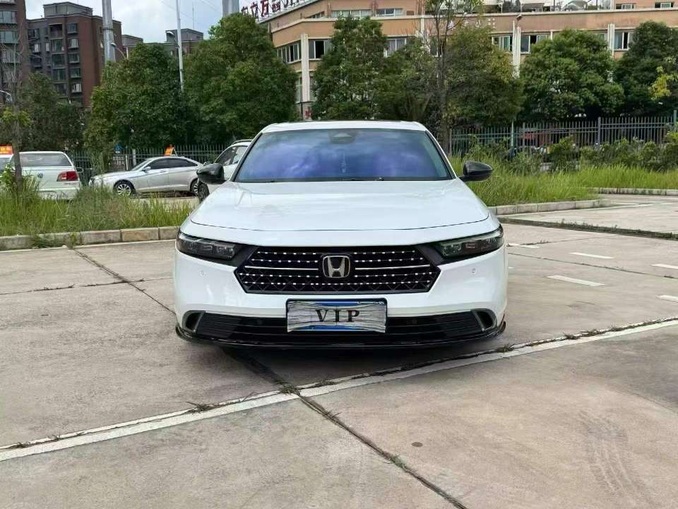 Honda Accord 1.5T 260 Top Trim 2