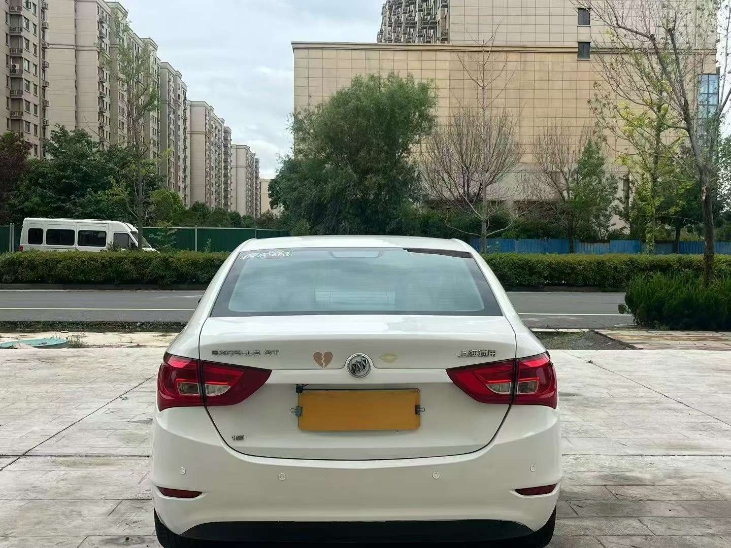 Buick Excelle 1.5L Automatic 8