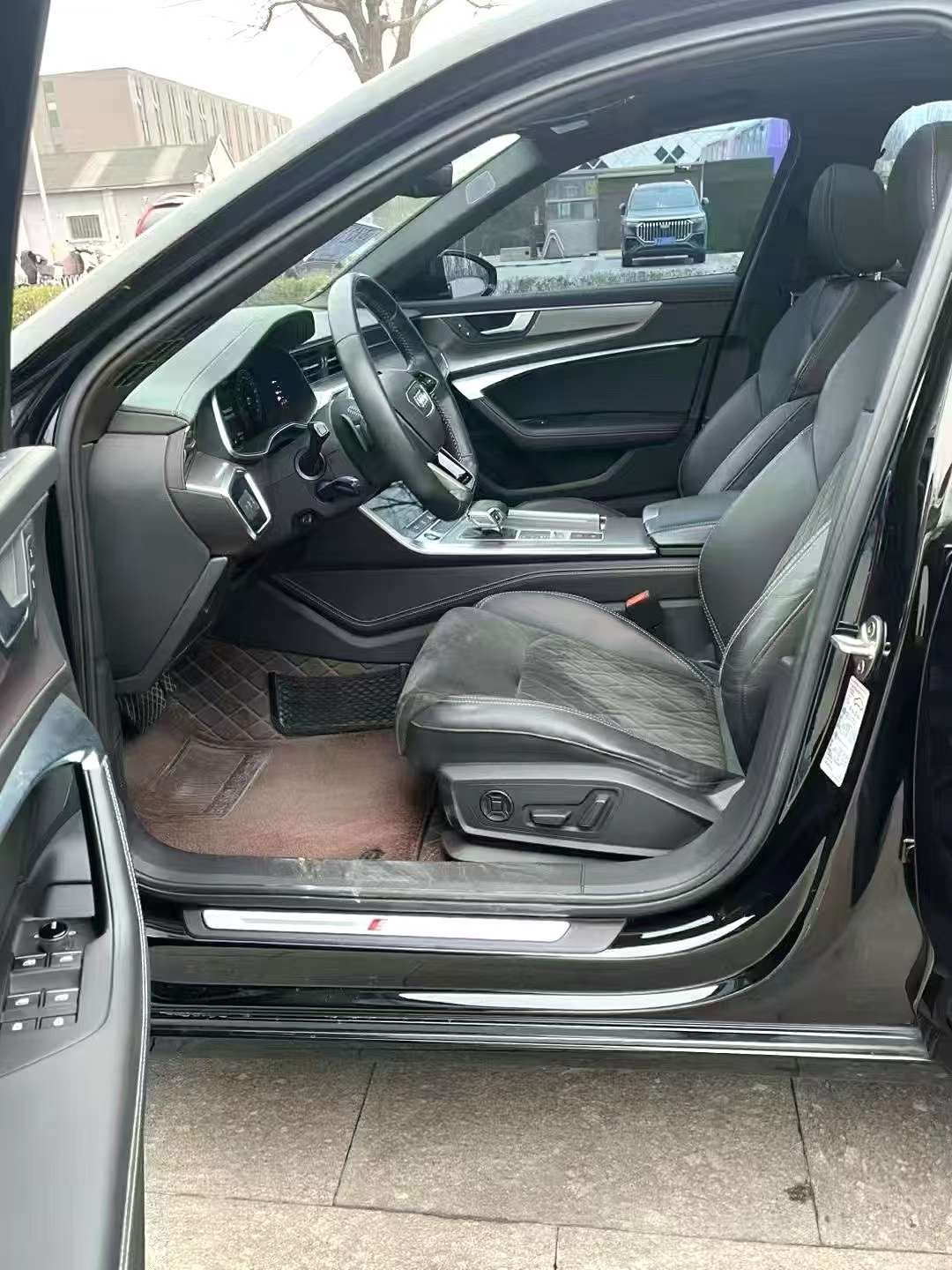 Audi A6L 55TFSI Quattro Flagship Dynamic Edition 4