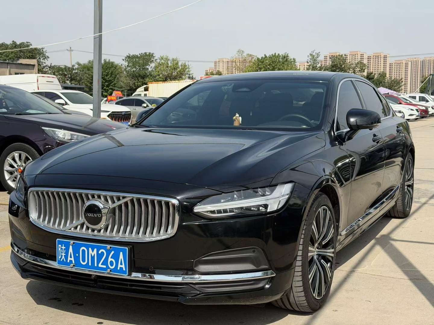 Volvo S90 2.0T 3