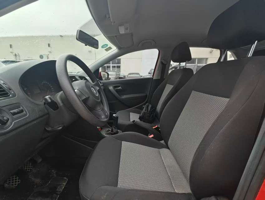 Volkswagen Polo 2013 Manual 6