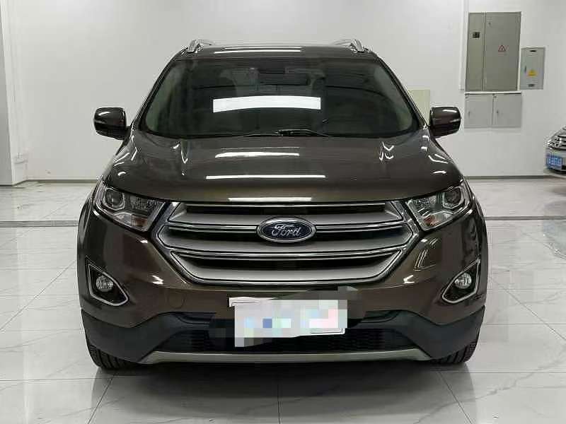 Ford Edge 2017 EcoBoost 245 FWD Platinum 5-Seat 2