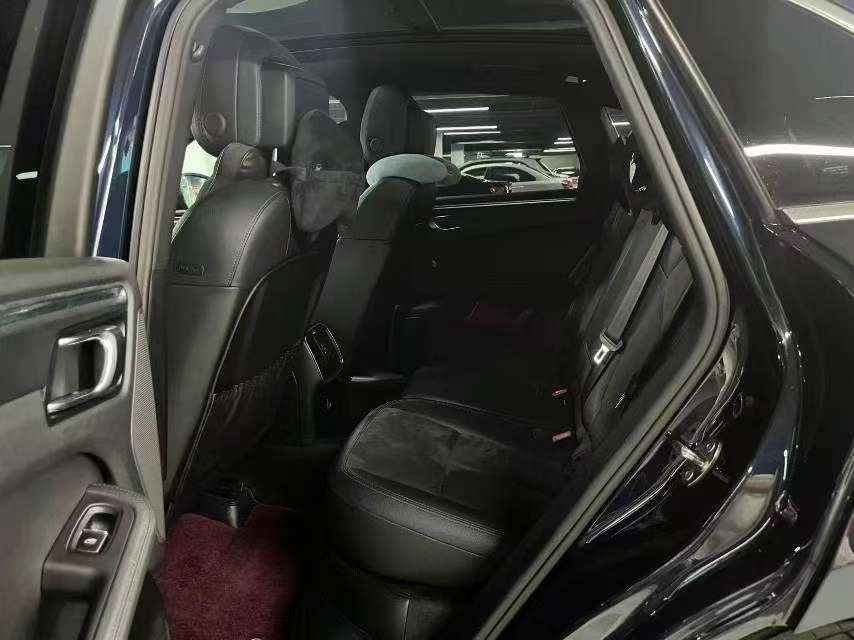 Porsche Macan 2.0T 6