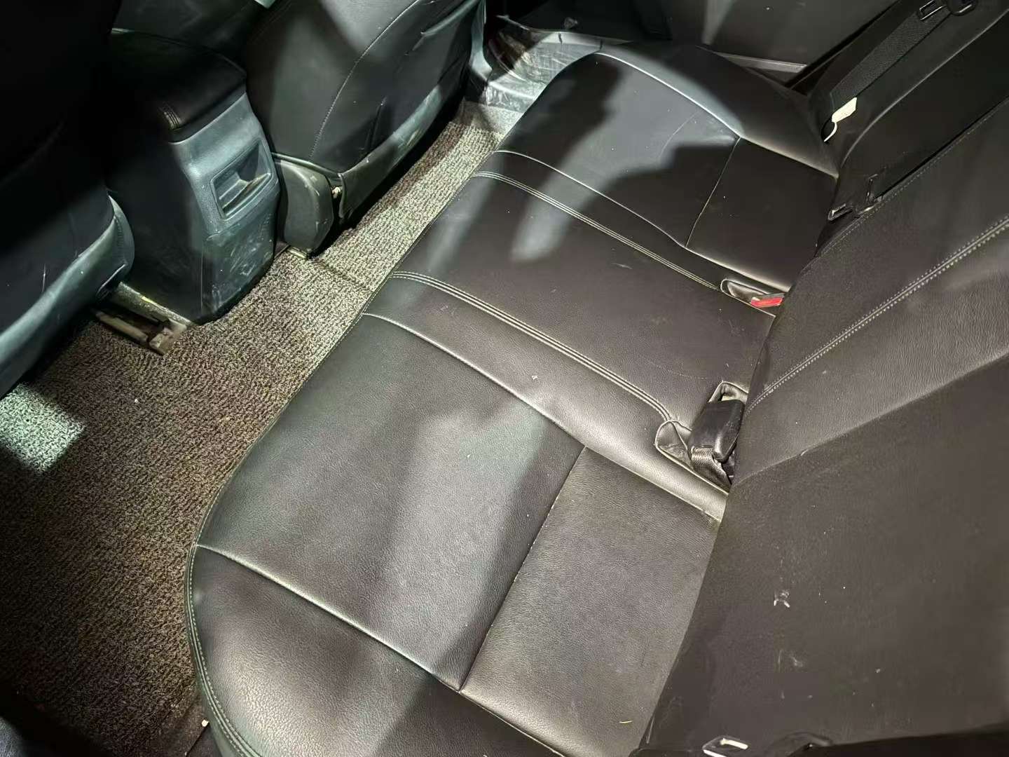 Toyota Corolla 1.2T Automatic Sunroof 4