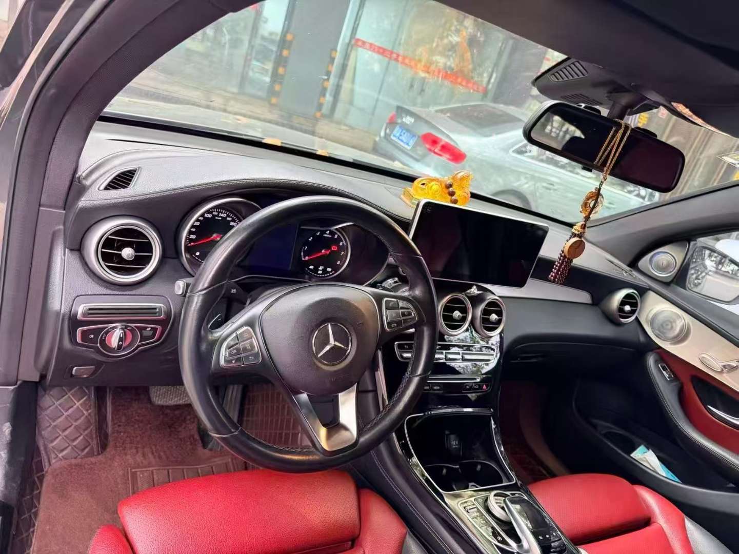 Mercedes-Benz GLC GLC 200 4MATIC 4