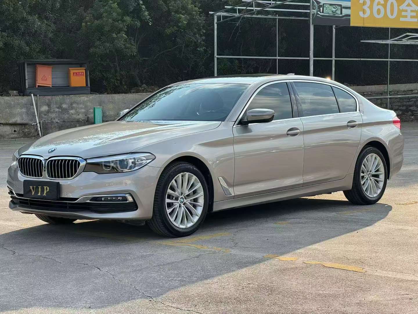 BMW 5 Series 530Li Leading Luxury Edition