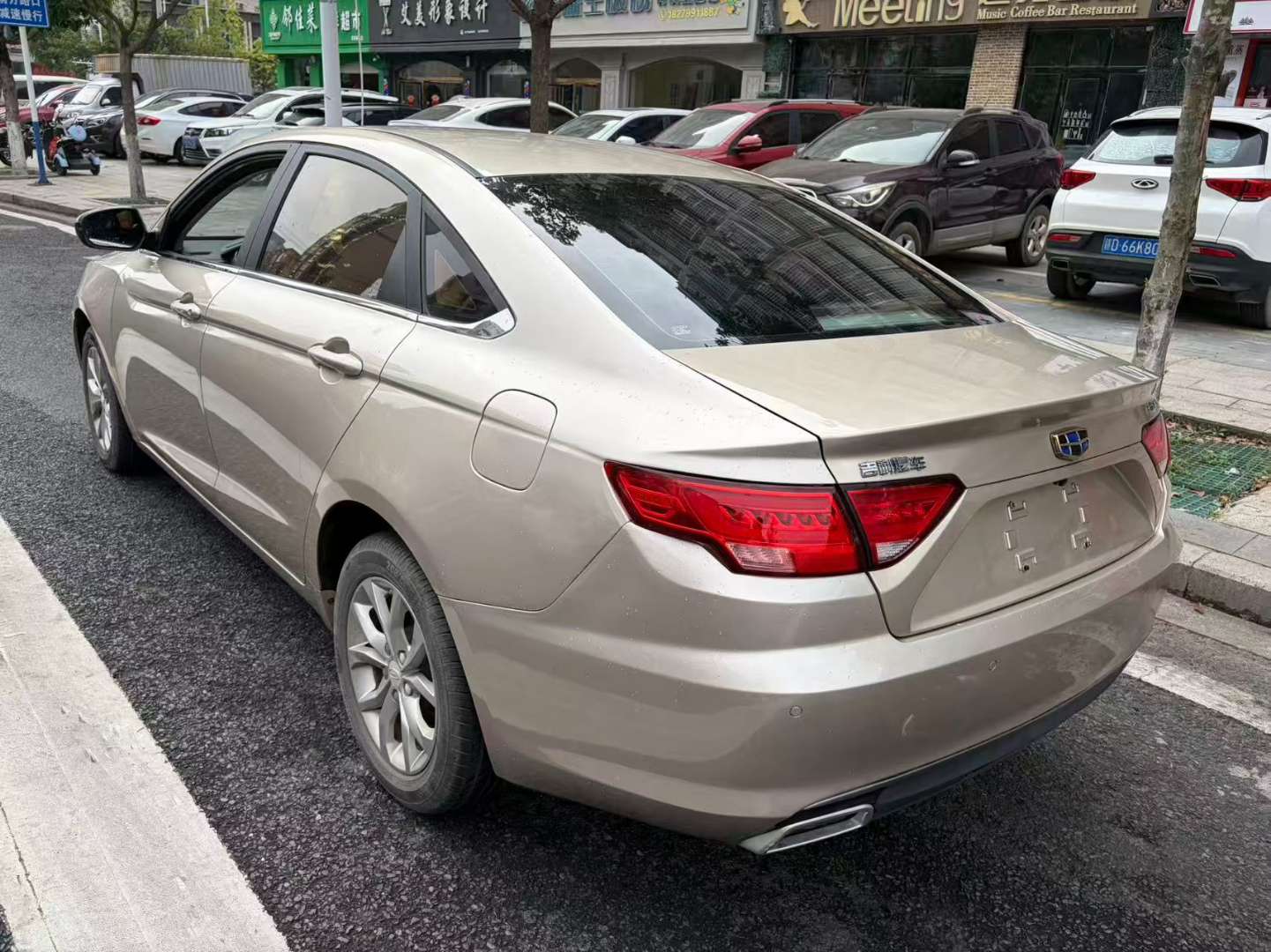 Geely Emgrand GL 3