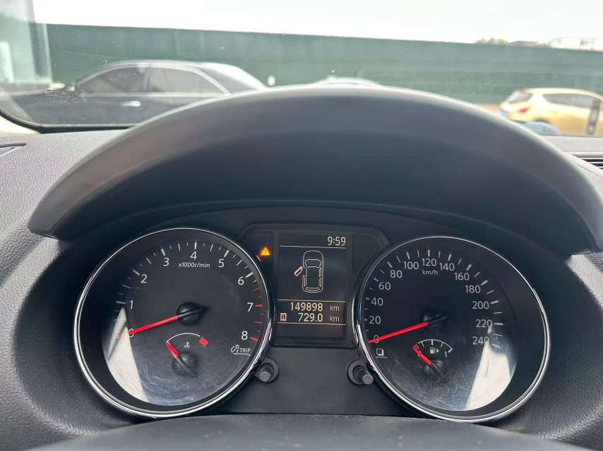 Nissan Qashqai 9
