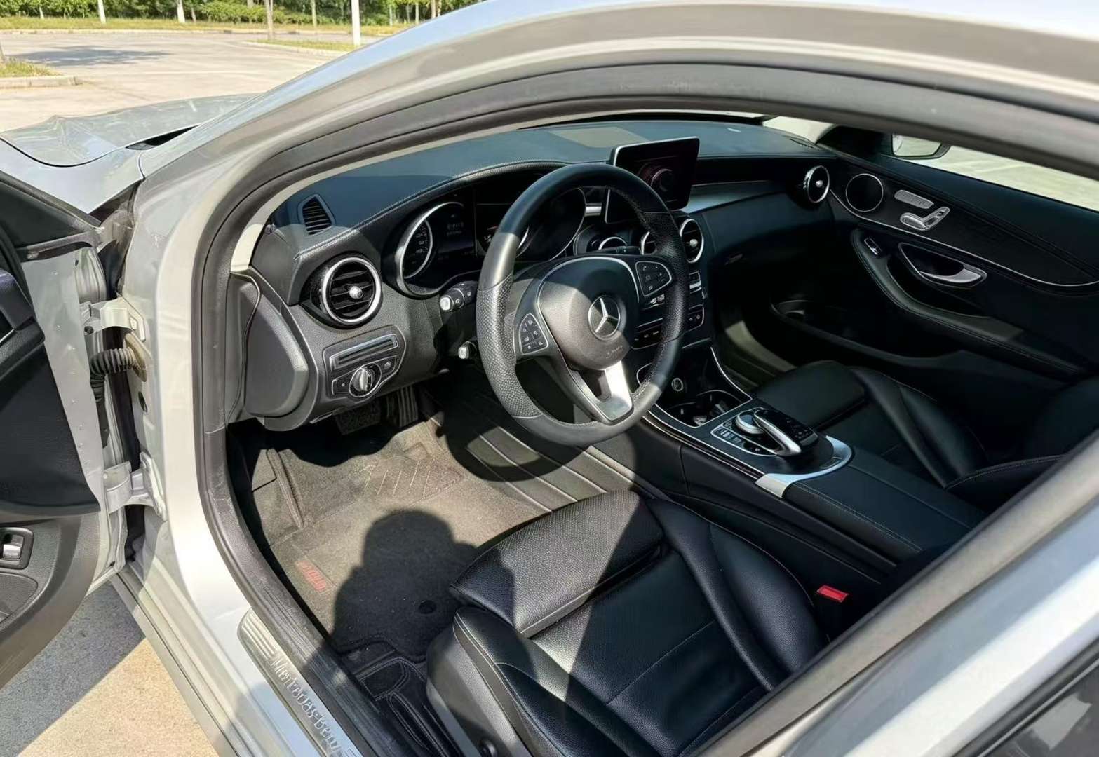 Mercedes-Benz C-Class 5
