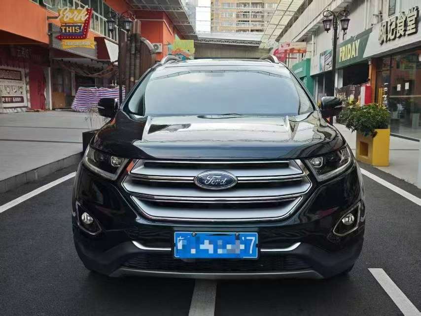 Ford Edge EcoBoost 245 4WD Platinum 2.0T
