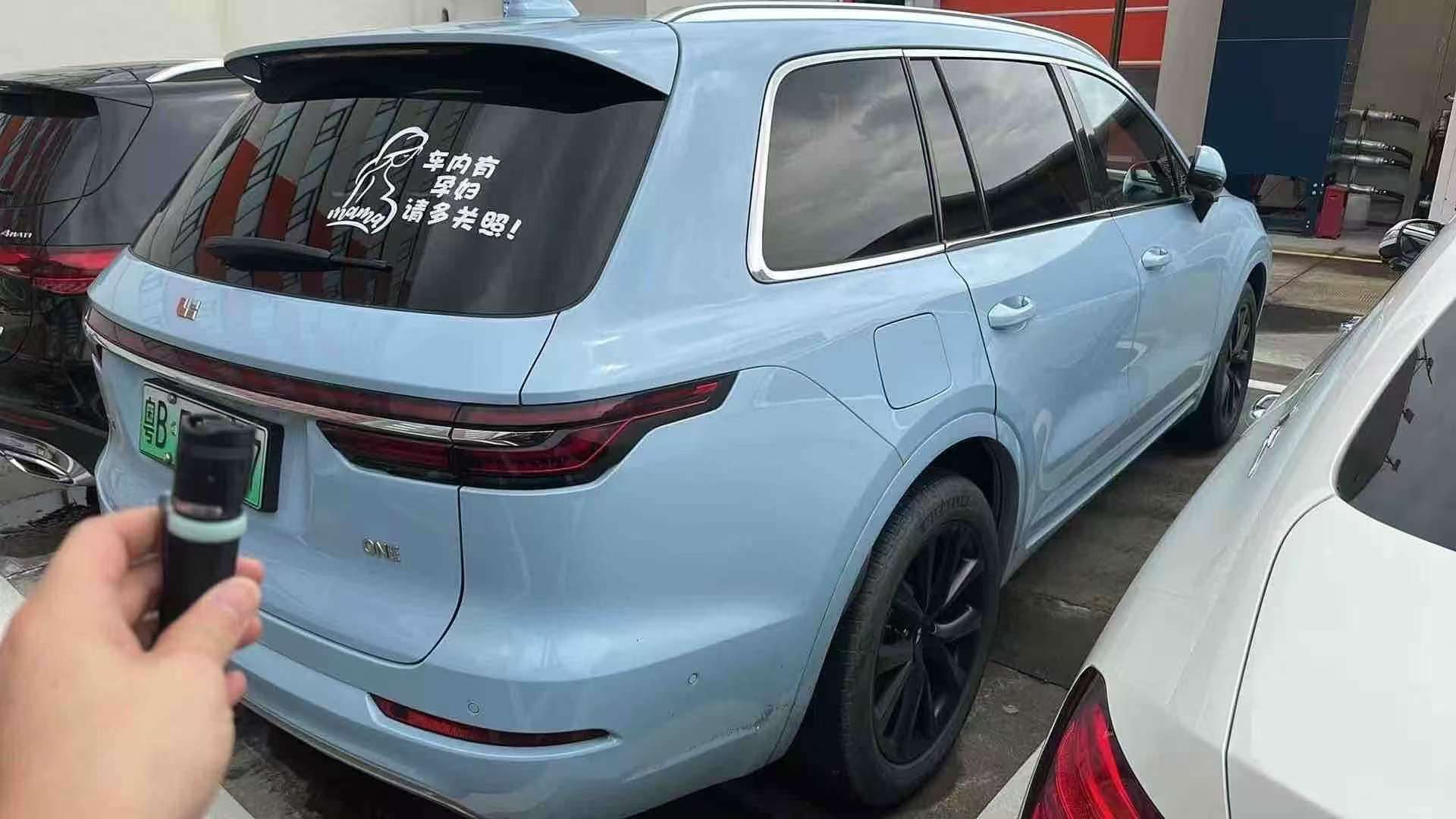 Li Auto Li ONE 2021 Range-extended Electric 6-Seater 3