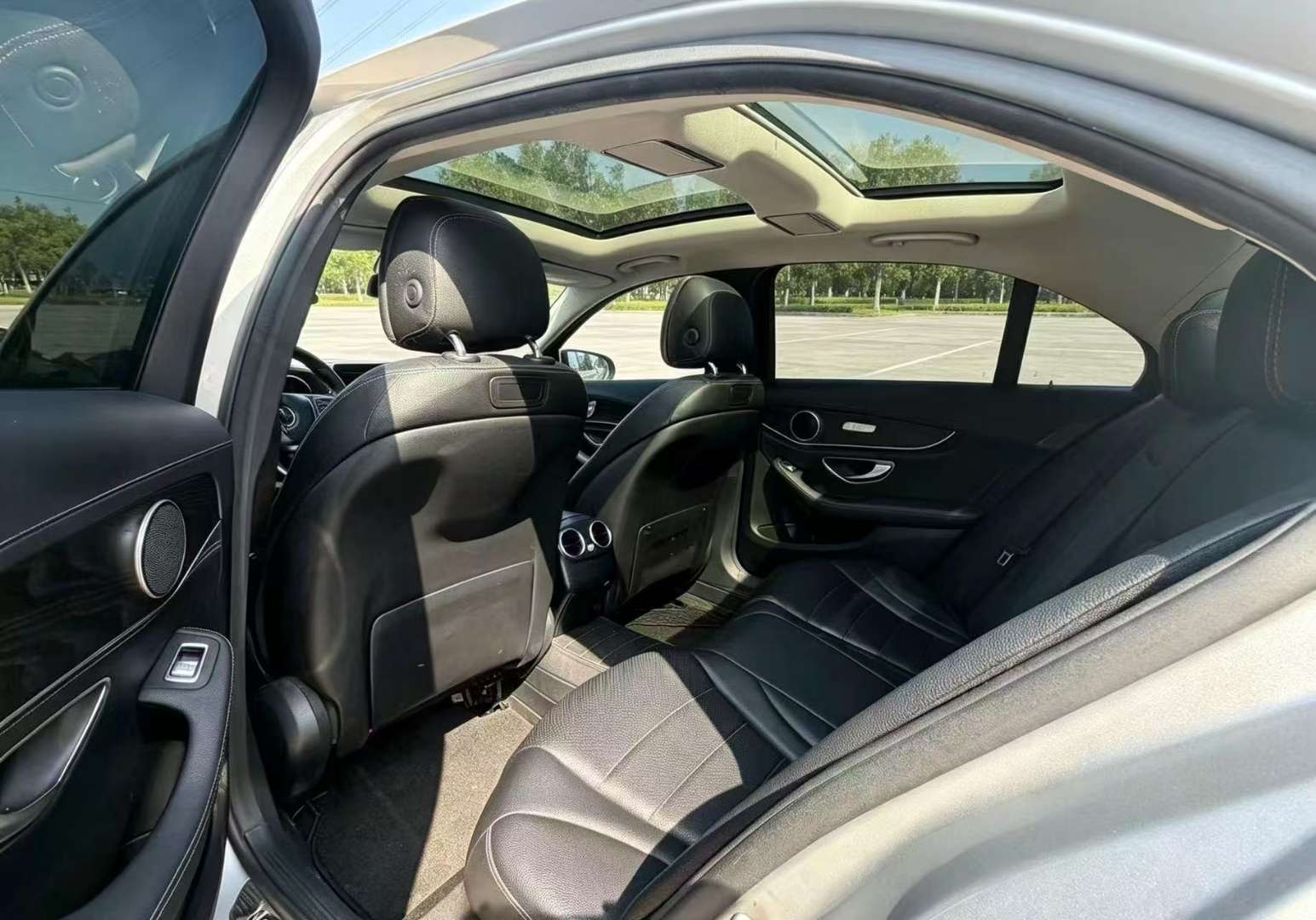 Mercedes-Benz C-Class 6