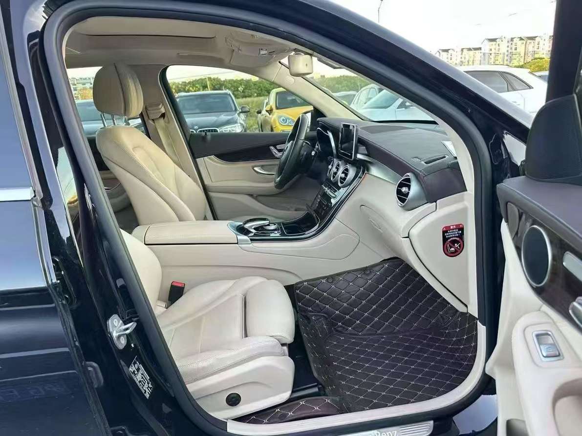 Mercedes-Benz GLC 2019 GLC260L 4WD Dynamic 7