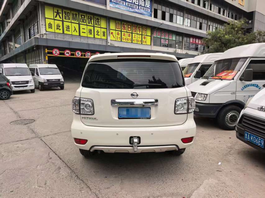 Nissan Patrol 6