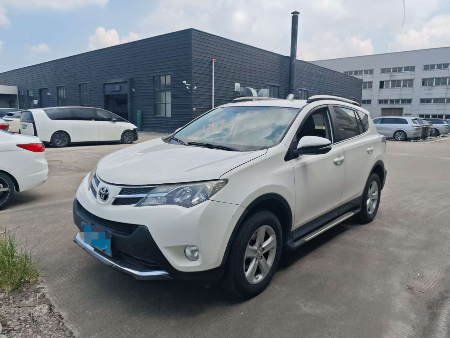 Toyota RAV4 2