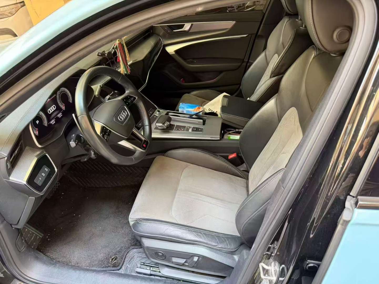 Audi A6L 2.0T 45 FWD Prestige Dynamic Edition 8