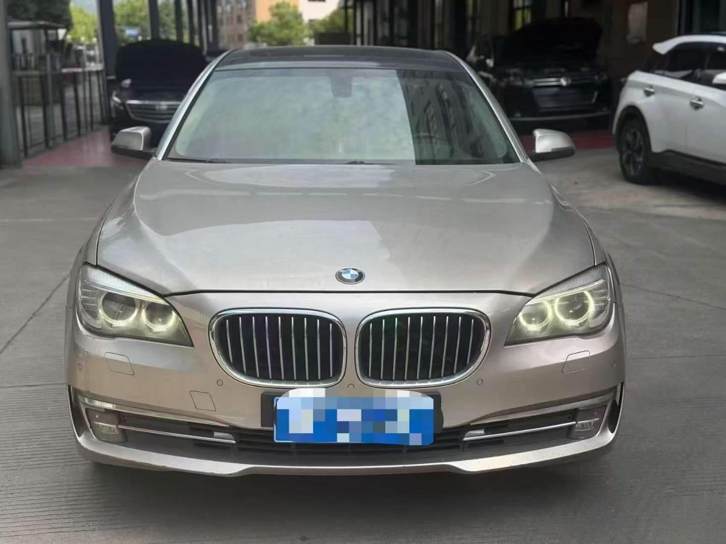 BMW 7 Series 2014 730Li Executive 3.0L