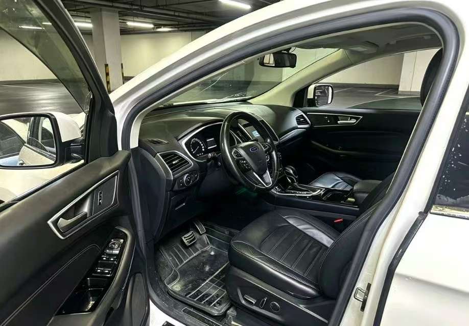 Ford Edge 2.0T 245HP FWD Hao Rui 7-Seater 3