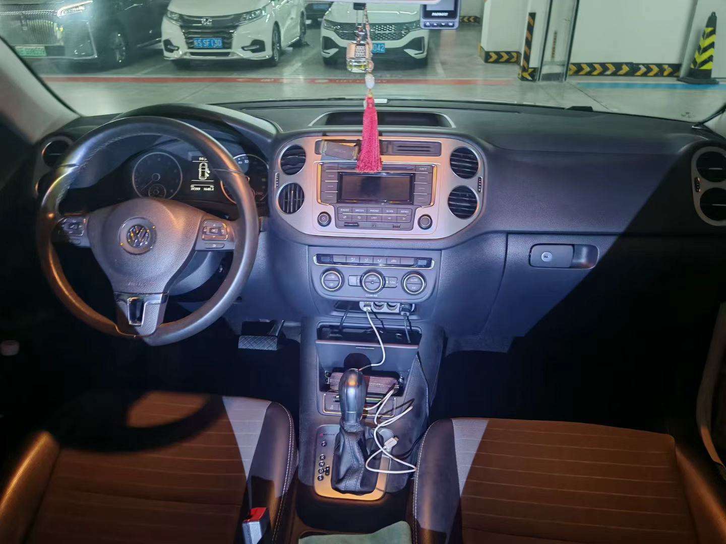 Volkswagen Tiguan 1.8T 4WD Fashion Vision Edition 5