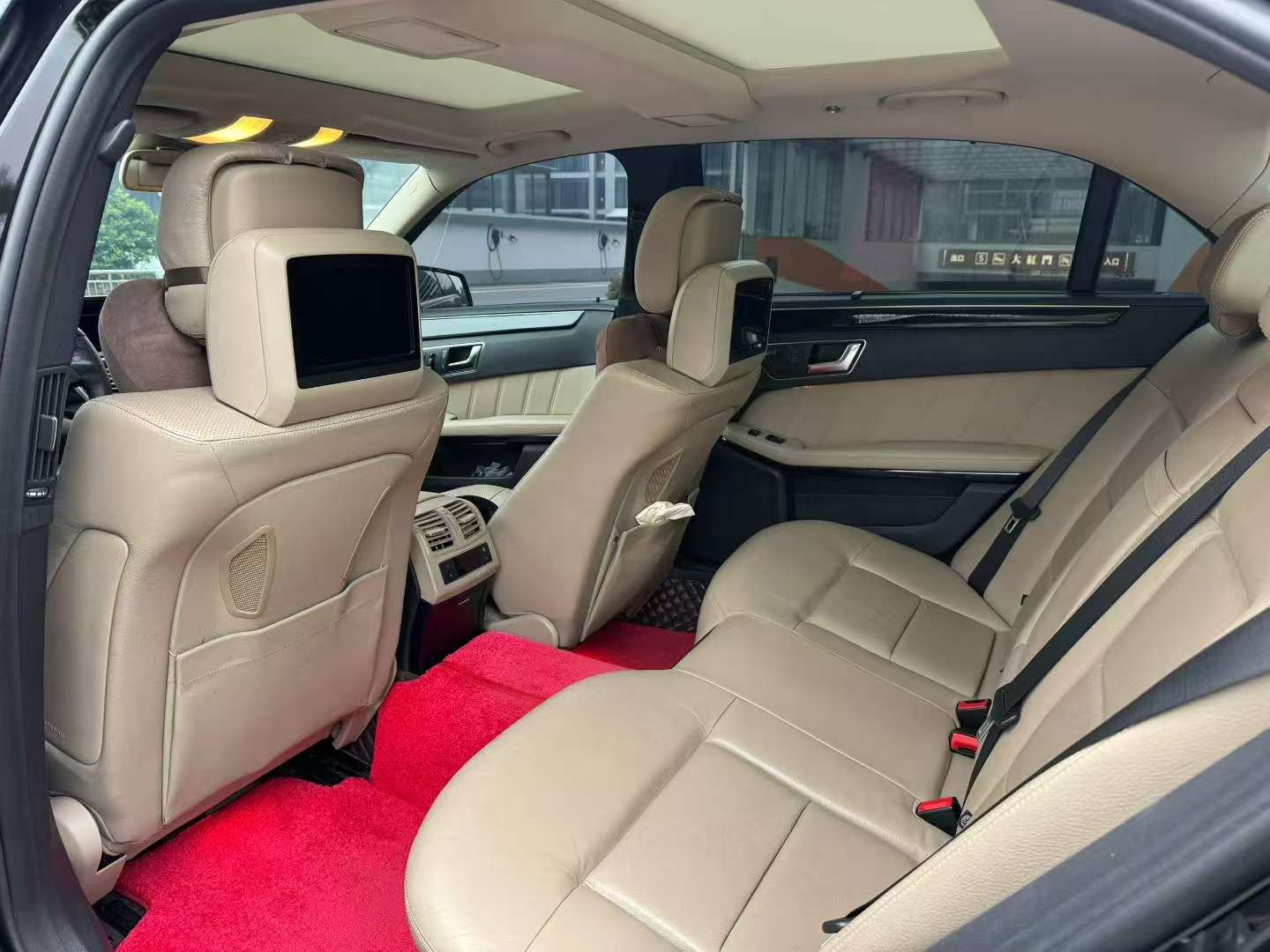 Mercedes-Benz E-Class 2012 E300 Automatic 3.0 6