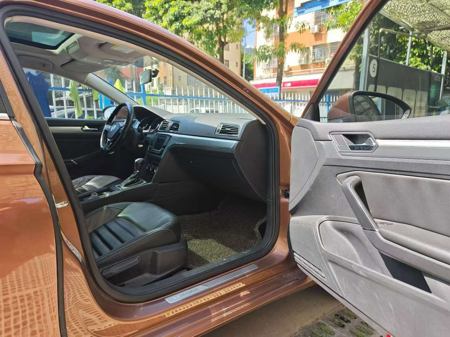Volkswagen Lamando 280TSI DSG Comfort Edition 6