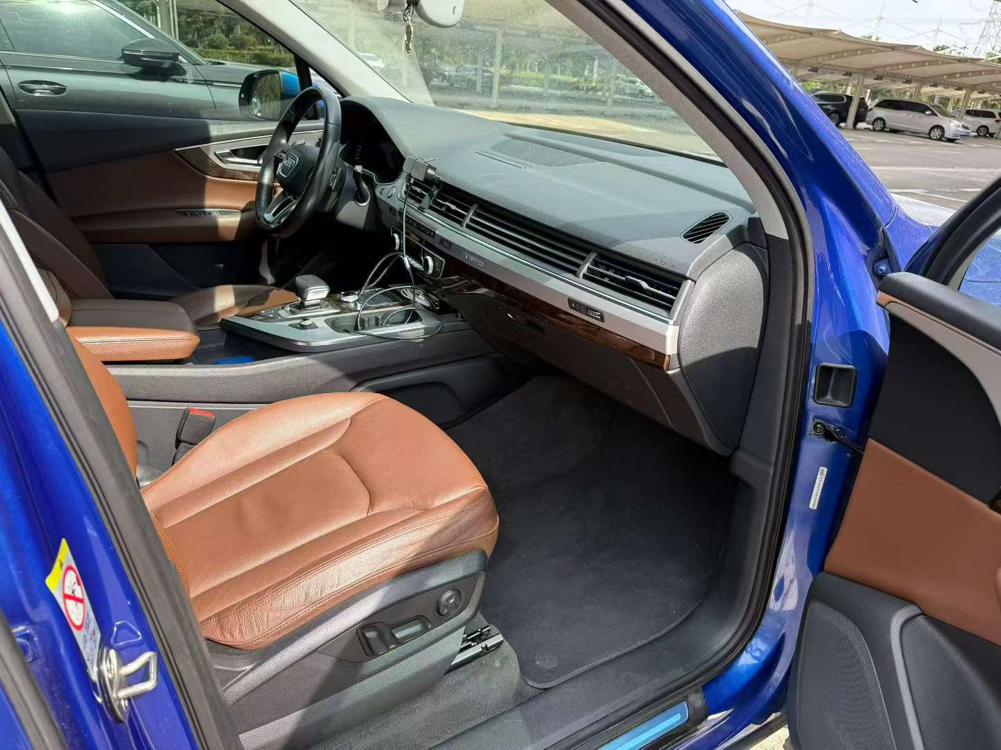 Audi Q7 3.0T 4