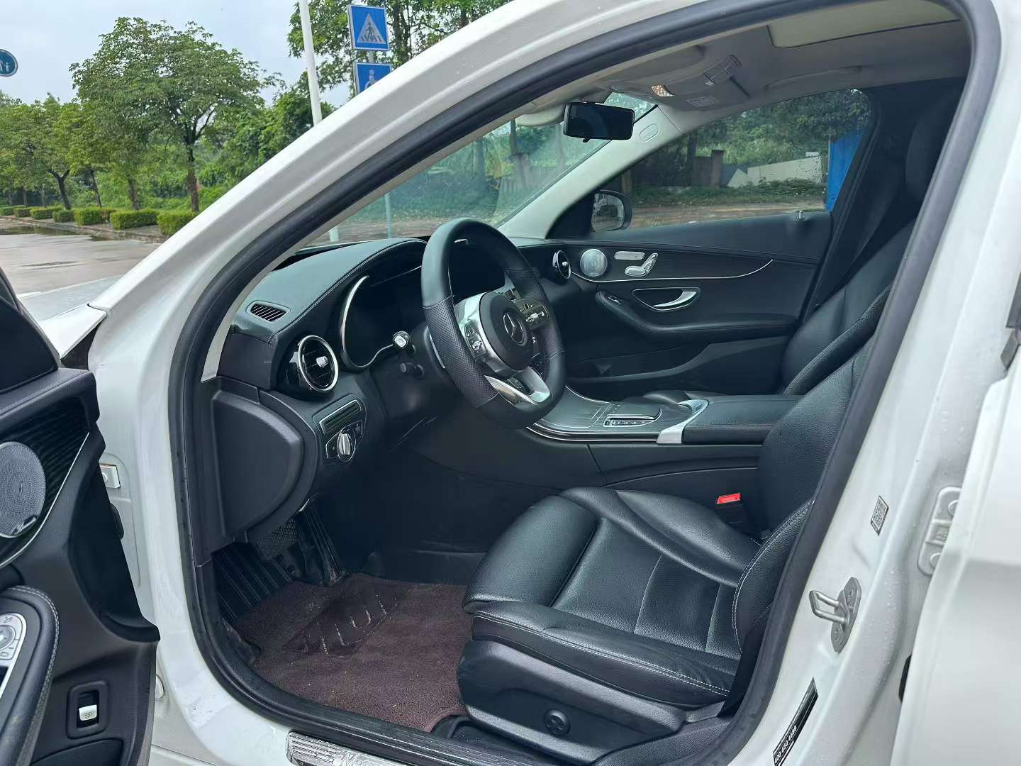 Mercedes-Benz C-Class 2020 C260L Xingyao Zhenzang Edition 4