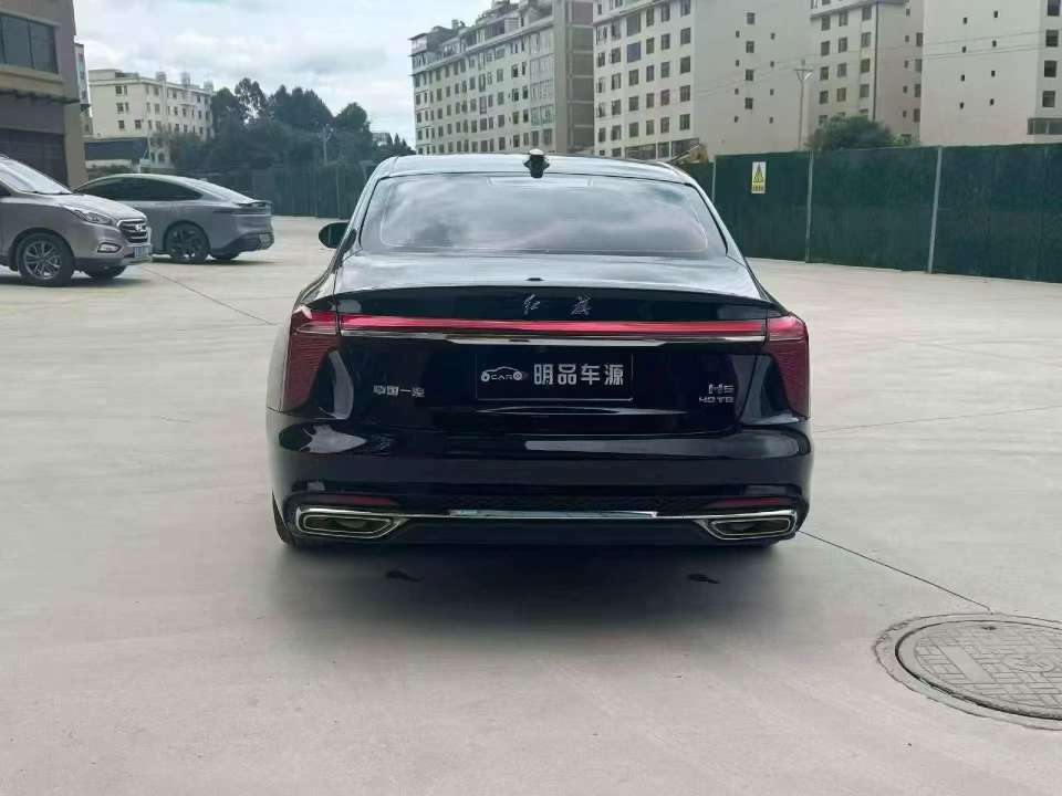 Hongqi H5 8